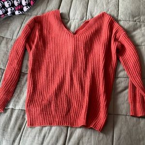Twist back sweater